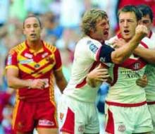 Els Dragons no van poder amb el favorit en la final de la Carnegie Cup
